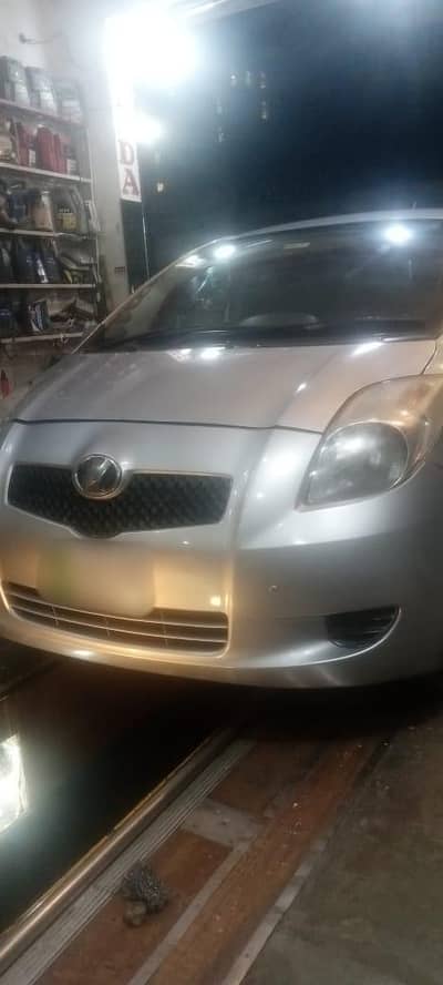 Toyota Vitz 2007