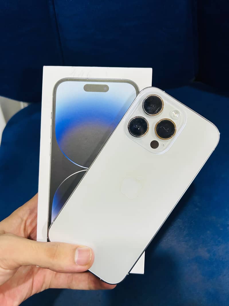 Apple iPhone 14 Pro 4