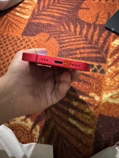 Apple iPhone 14