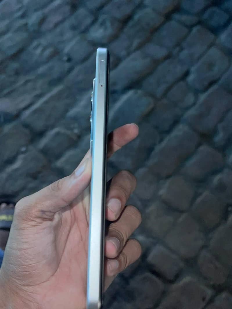 Realme C71 1