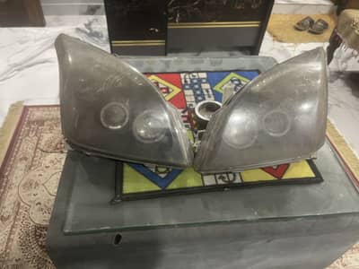 Prado sports head lights
