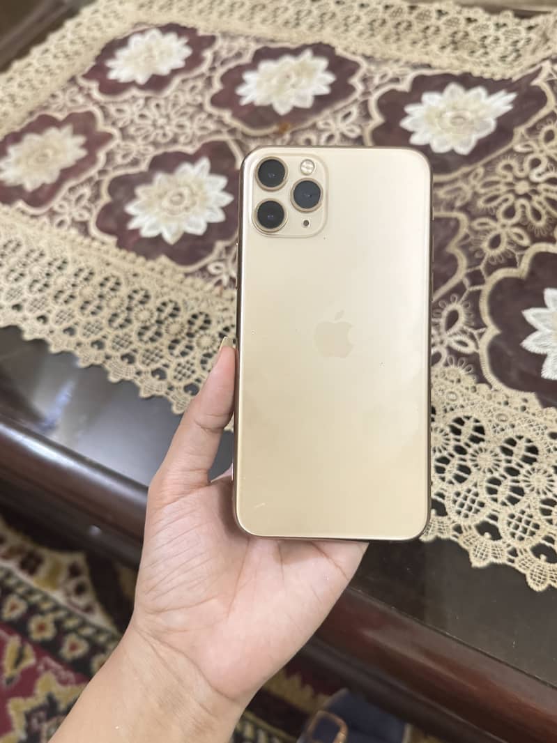 Apple iPhone 11 Pro 1