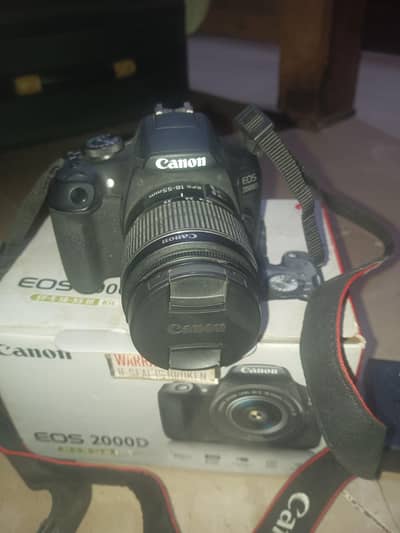Canon Eos 2000D