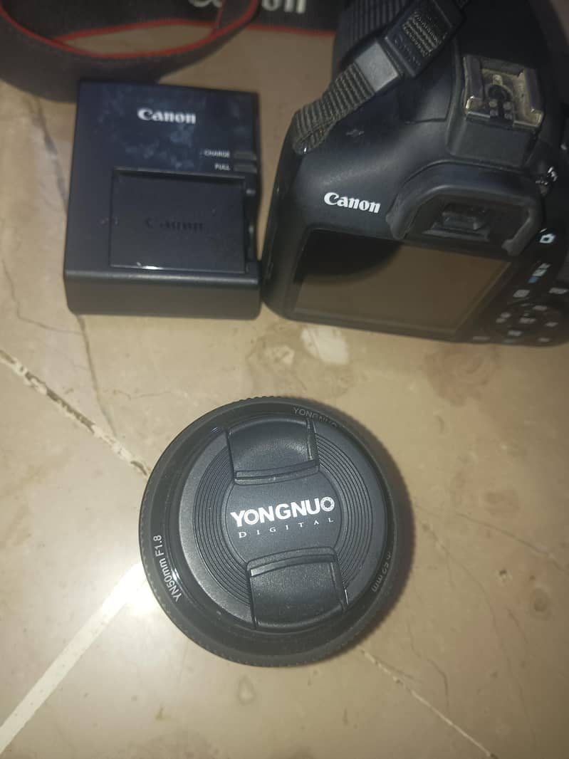 Canon Eos 2000D 1