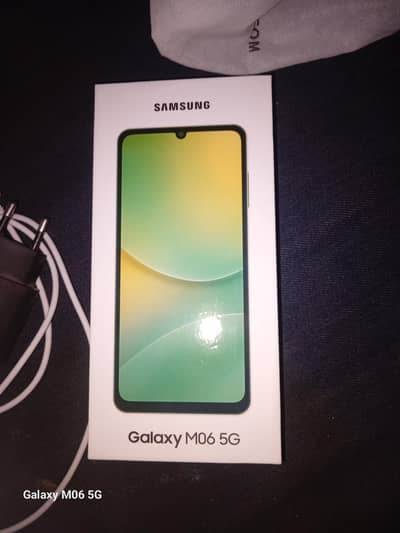 Samsung Mobile M06