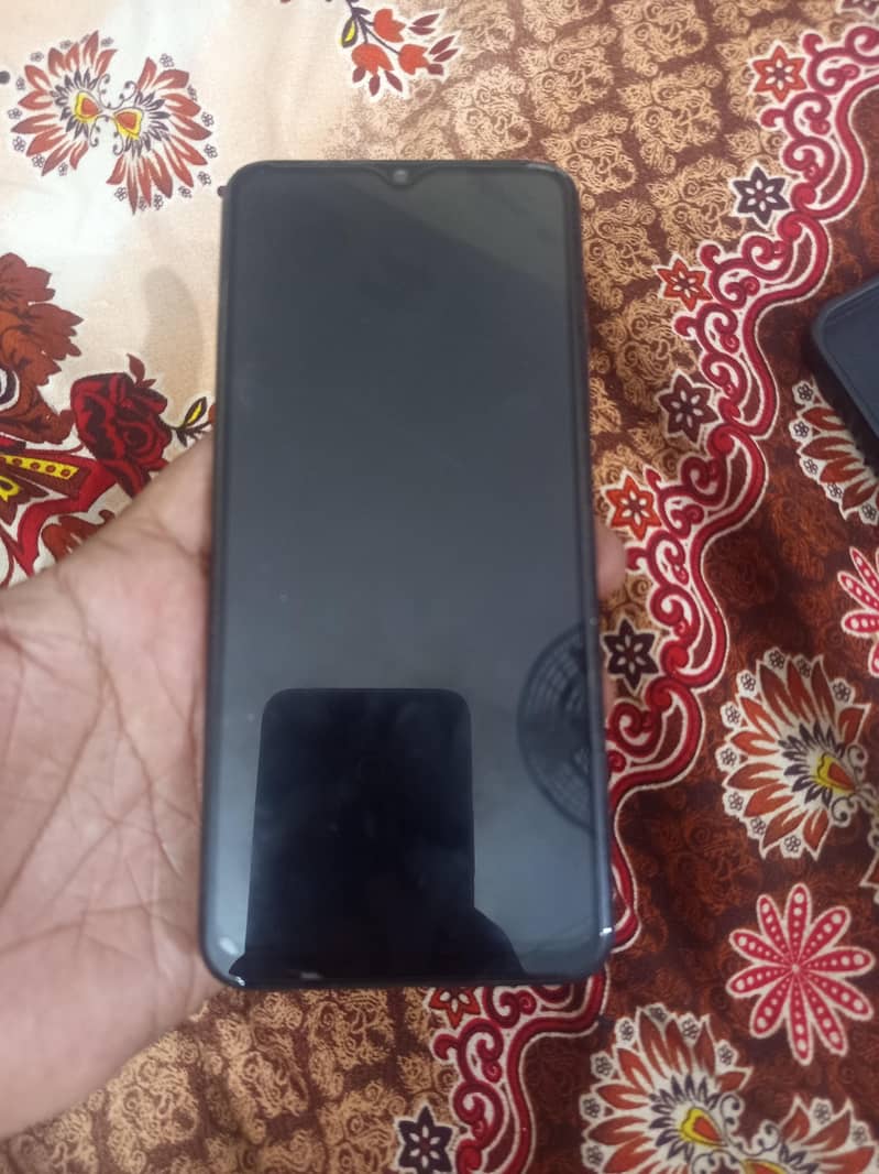 OPPO A16e 1