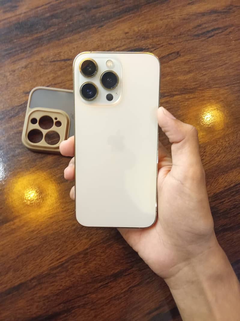 Apple iPhone 13 Pro 5