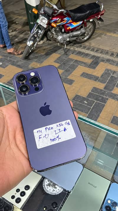 Apple iPhone 14 Pro