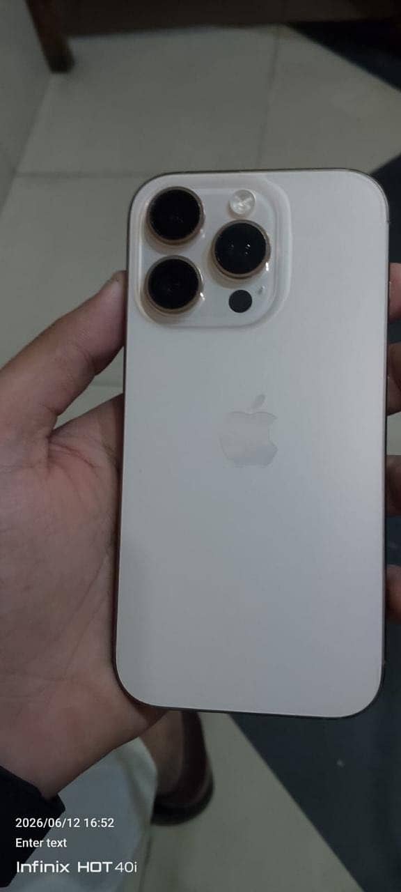 Apple iPhone 16 Pro 5