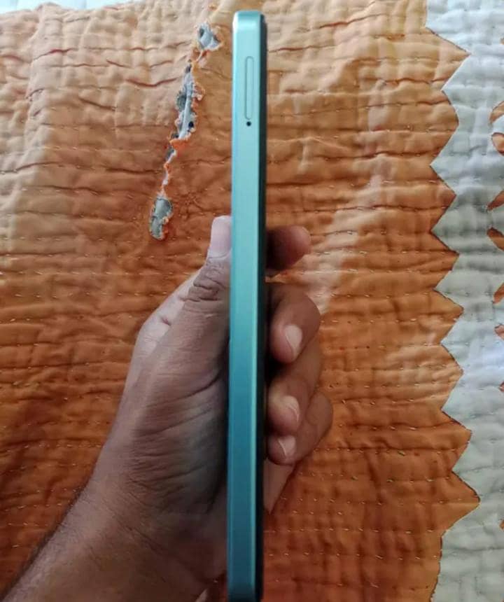 Tecno Spark go2 3