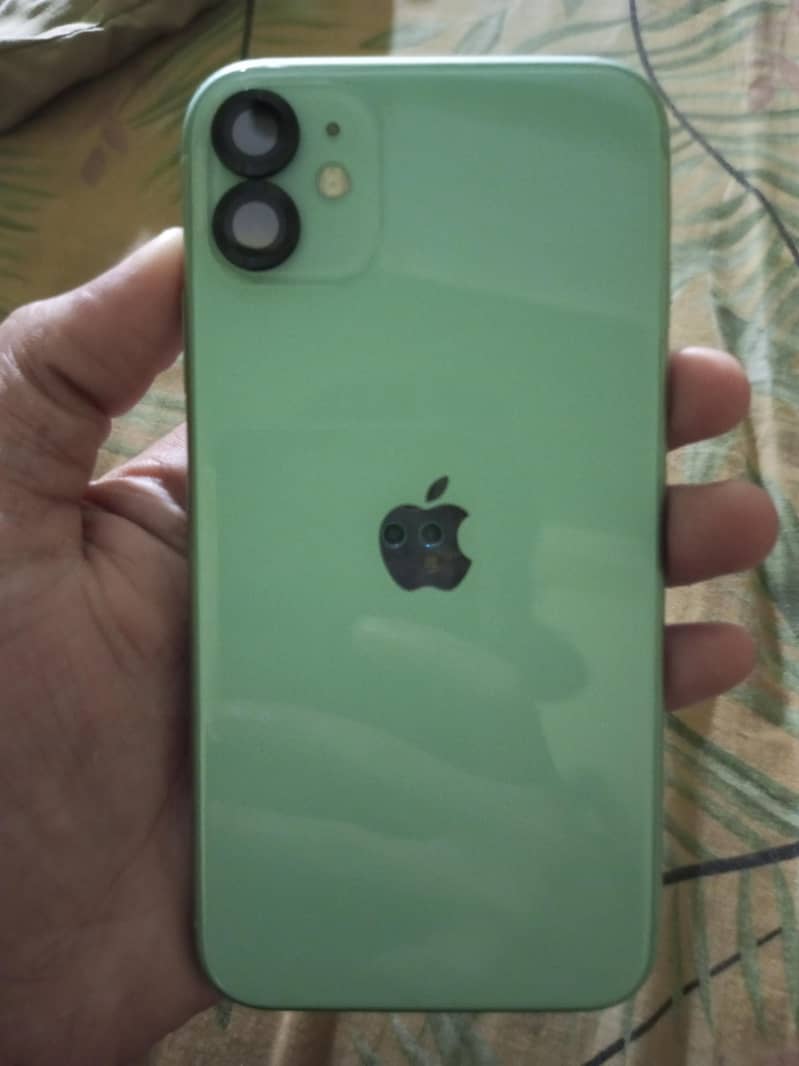 Apple iPhone 11 0