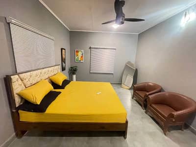 Daily Basis Apartment & Rooms Per day Perweek Short stay Available in E-11 Islamabad