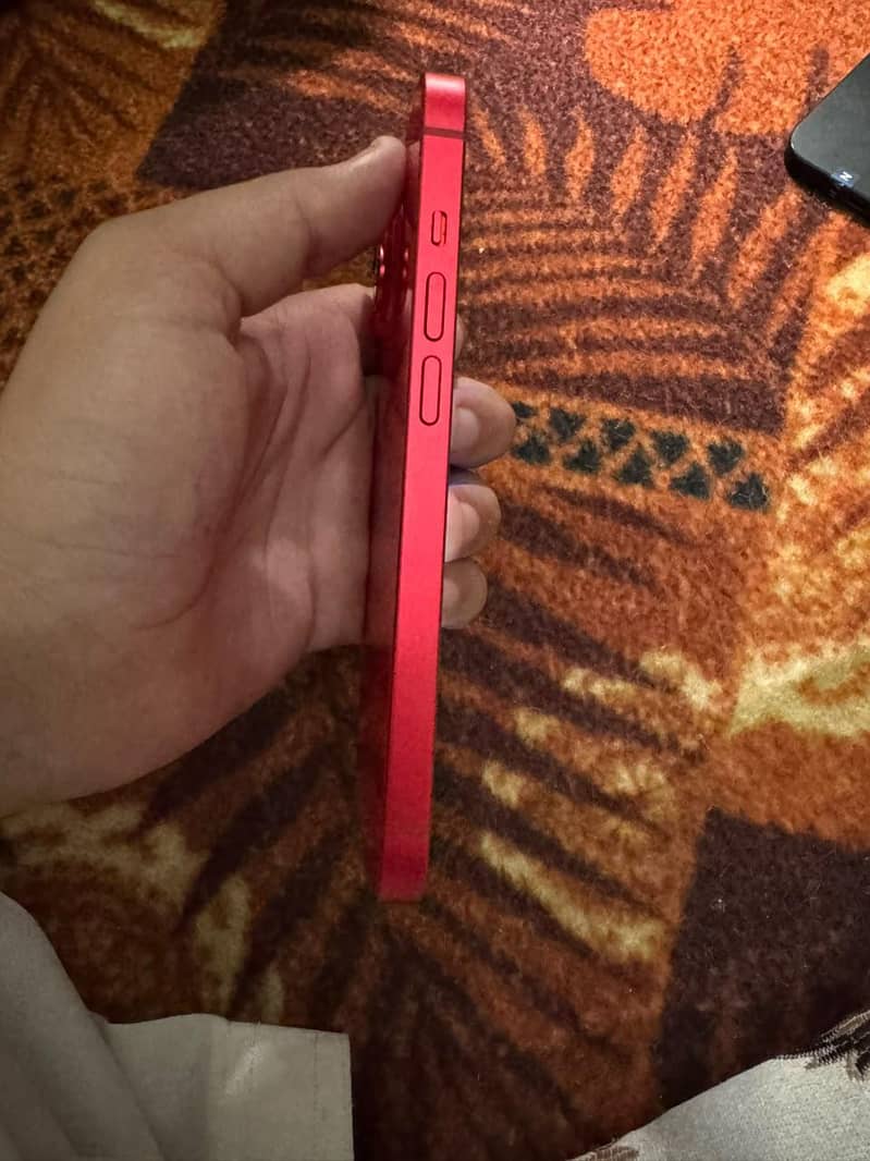 Apple iPhone 14 2