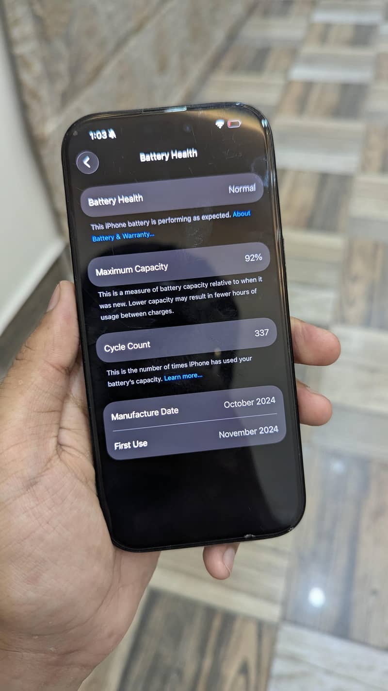 Apple iPhone 16 Pro 7