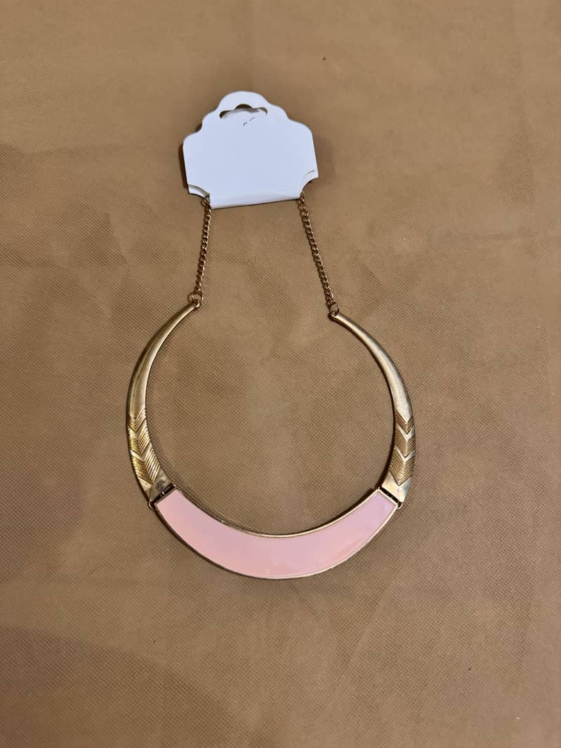 Statment Necklace 1
