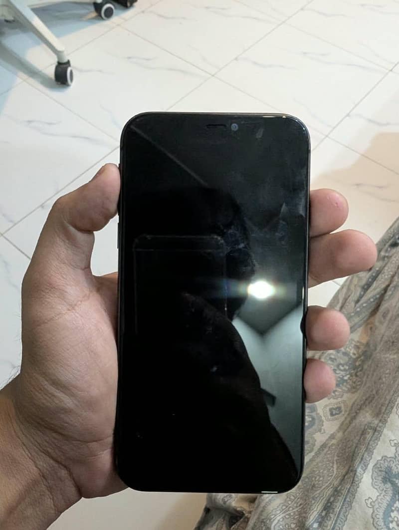 Apple iPhone 11 2