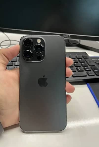 Apple iPhone 13 Pro