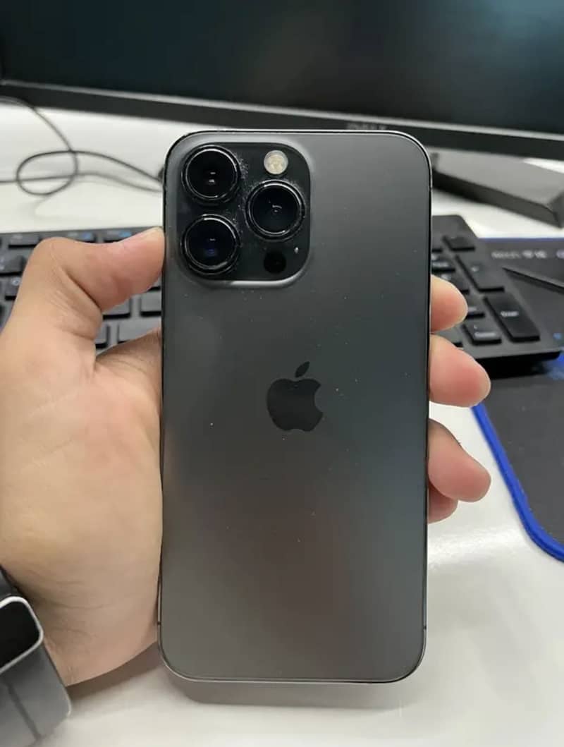 Apple iPhone 13 Pro 2