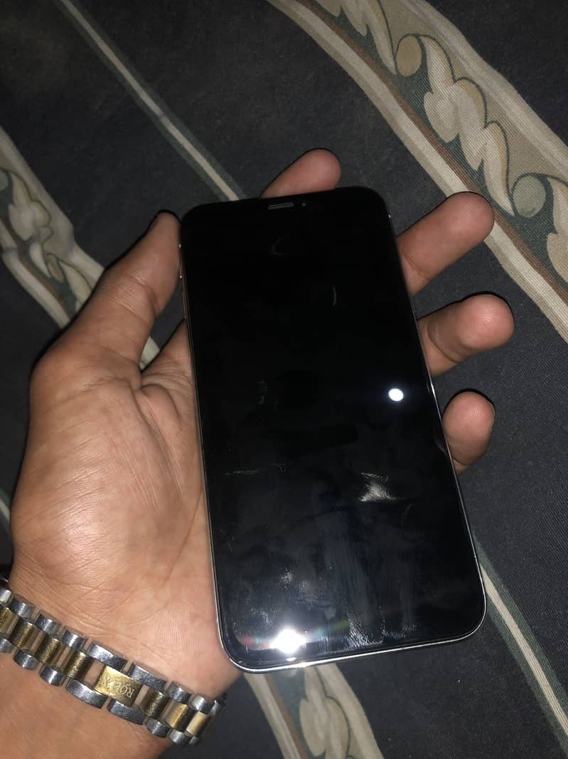 Apple iPhone X 1