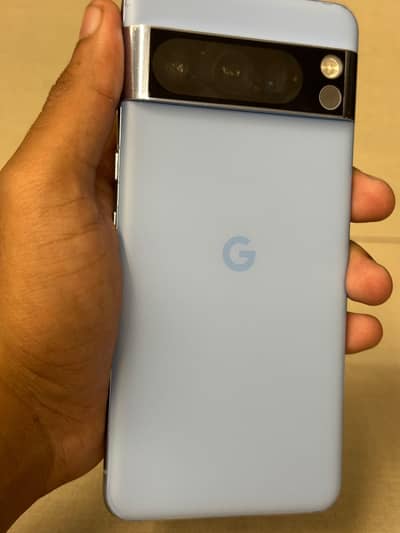 Google Pixel 8 Pro
