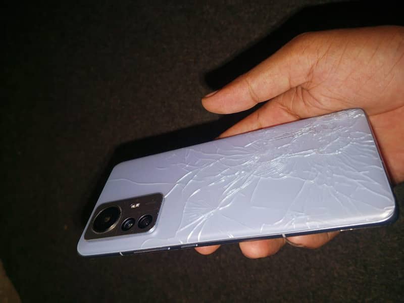 mi 12pro non 2