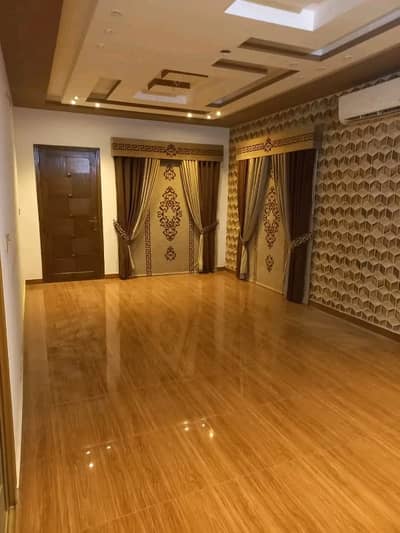 Portion For Rent Ground Floor separate intrance separate car Parking 400 square yards Gulistan jauhar block 3 parking 60 feet Gali Rent Demand 1 Lac 25000 3 Bed DD  Near Afnan Duplex ki back side *Code(16837)*