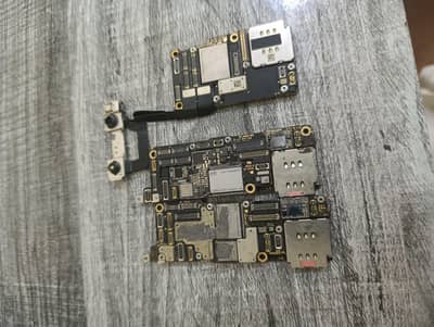 Apple iPhone 11 Pro Max motherboard