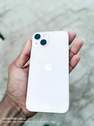Apple iPhone 13