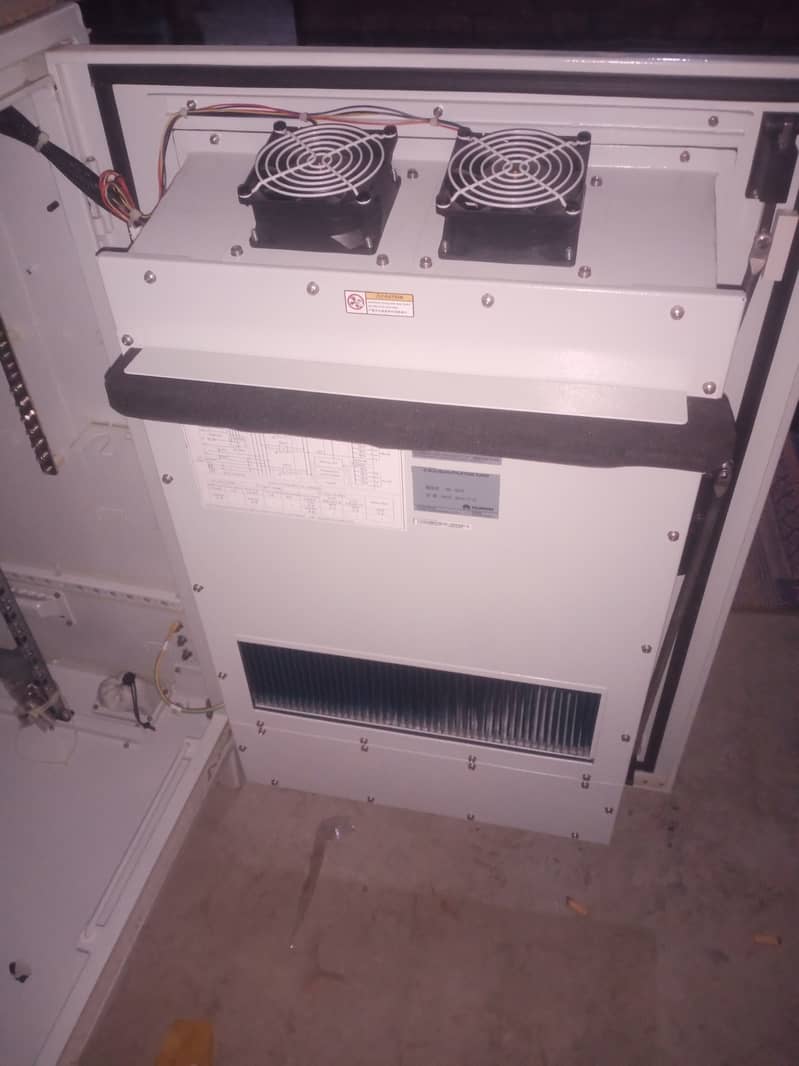Outdoor Ac Rack 18-22U - Networking - 1120287136