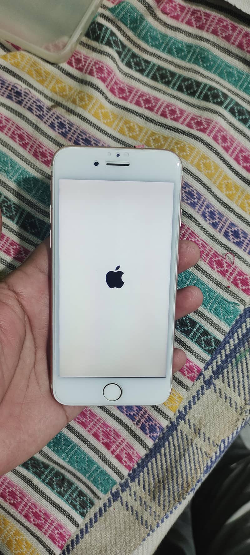 Apple iPhone 7 3