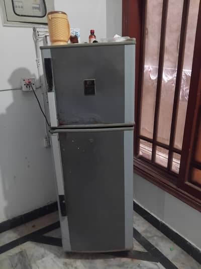 dawlance non inverter fridge for sale