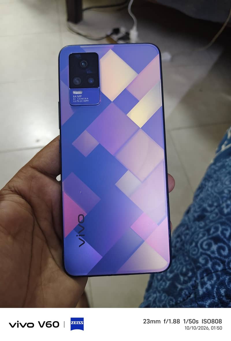 Vivo V21e 0
