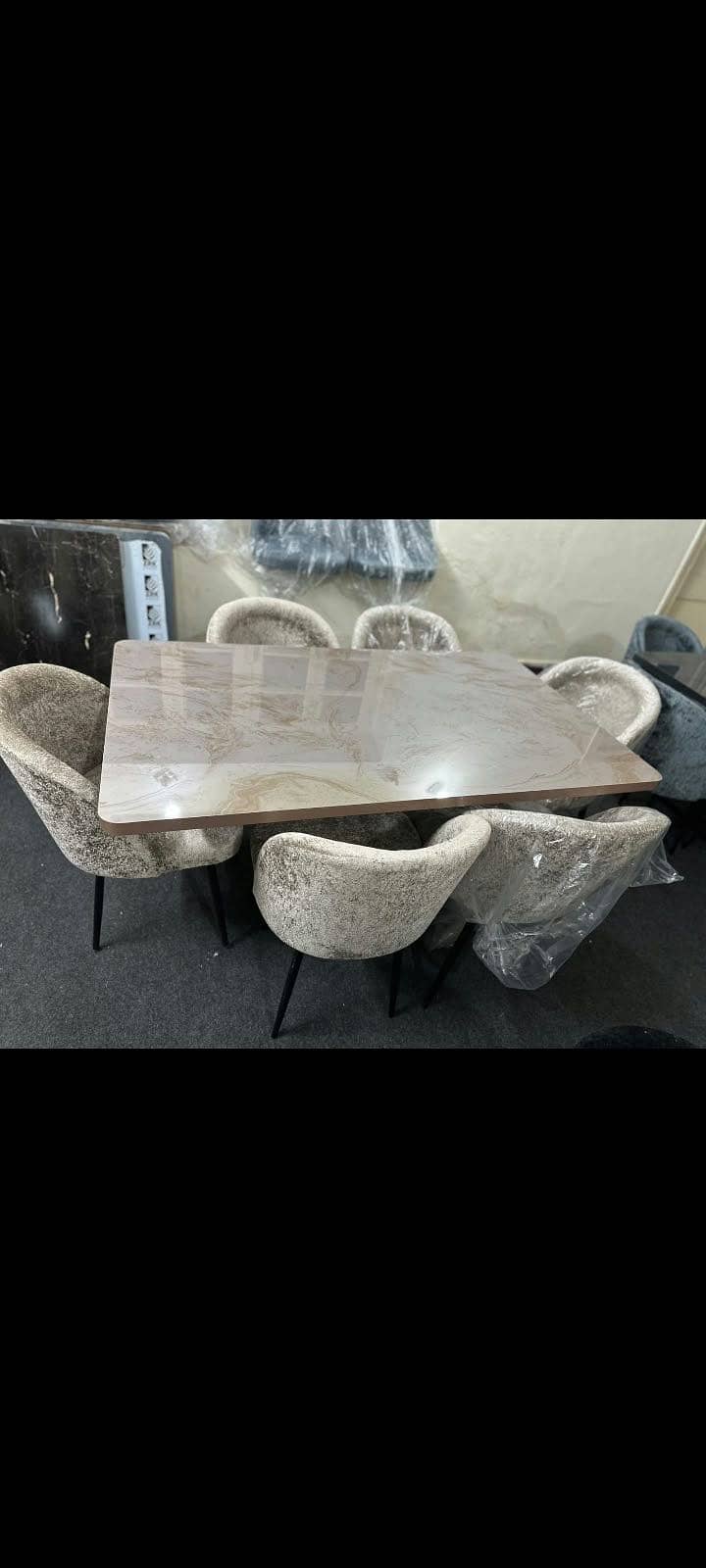 Dining table 3
