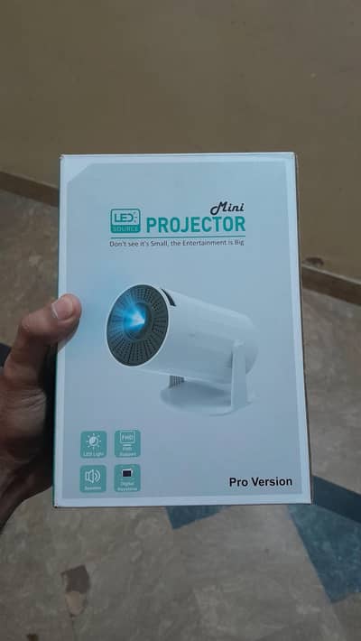 LED Mini Projector FHD