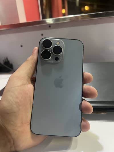 Apple iPhone 13 Pro