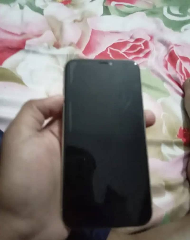 Apple iPhone 11 2