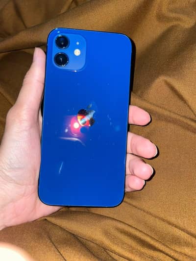 Apple iPhone 12