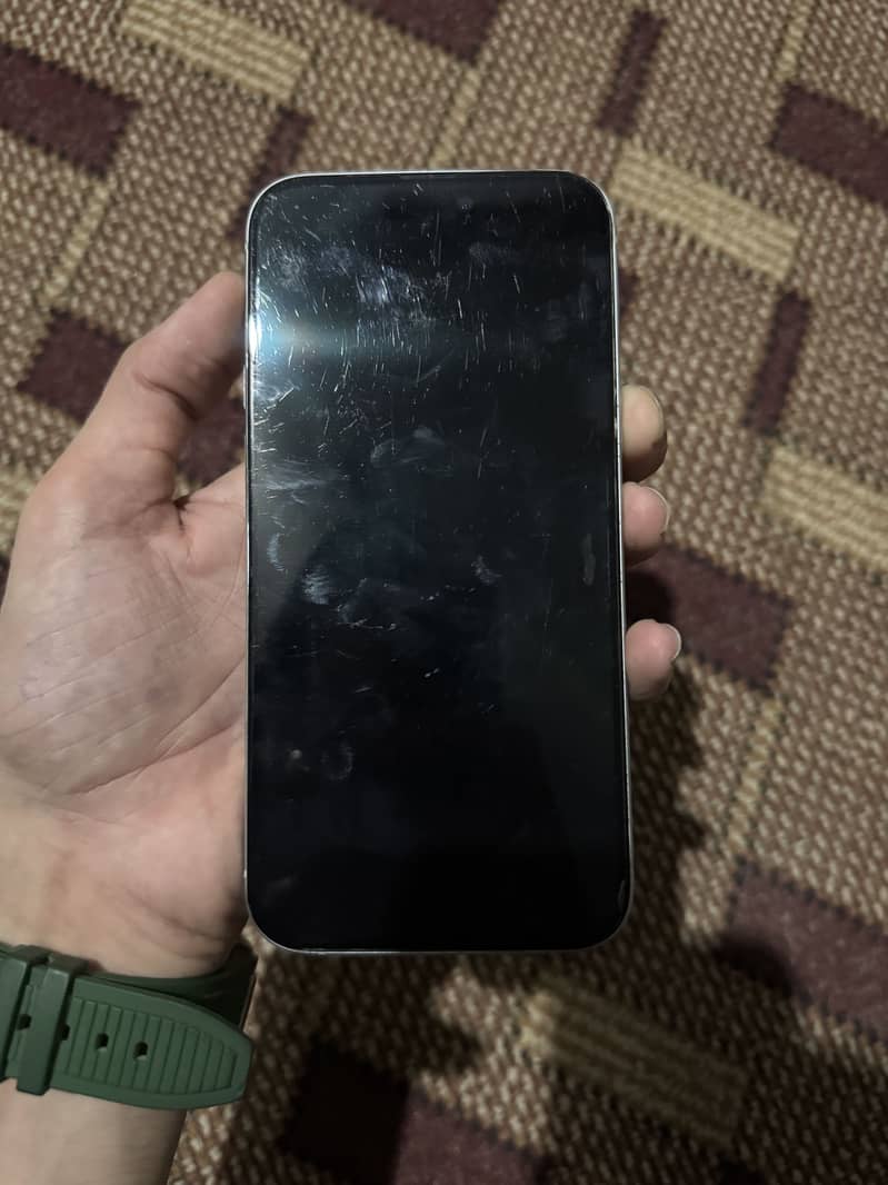 Apple iPhone 15 plus 2