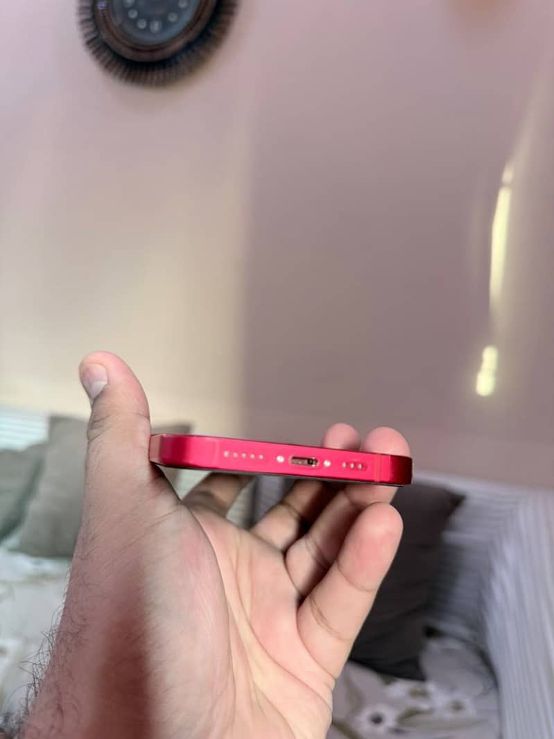 Apple iPhone 14 2
