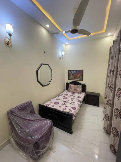 Room For Rent