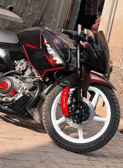 Yamaha ybr modified