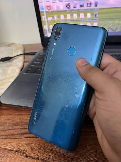 Huawei Y9