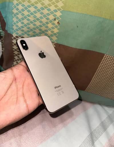Apple iPhone XS Max 256GB full box urgent for sale