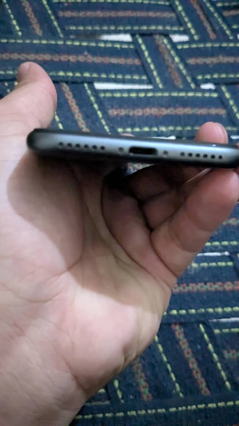 Apple iPhone 8 2
