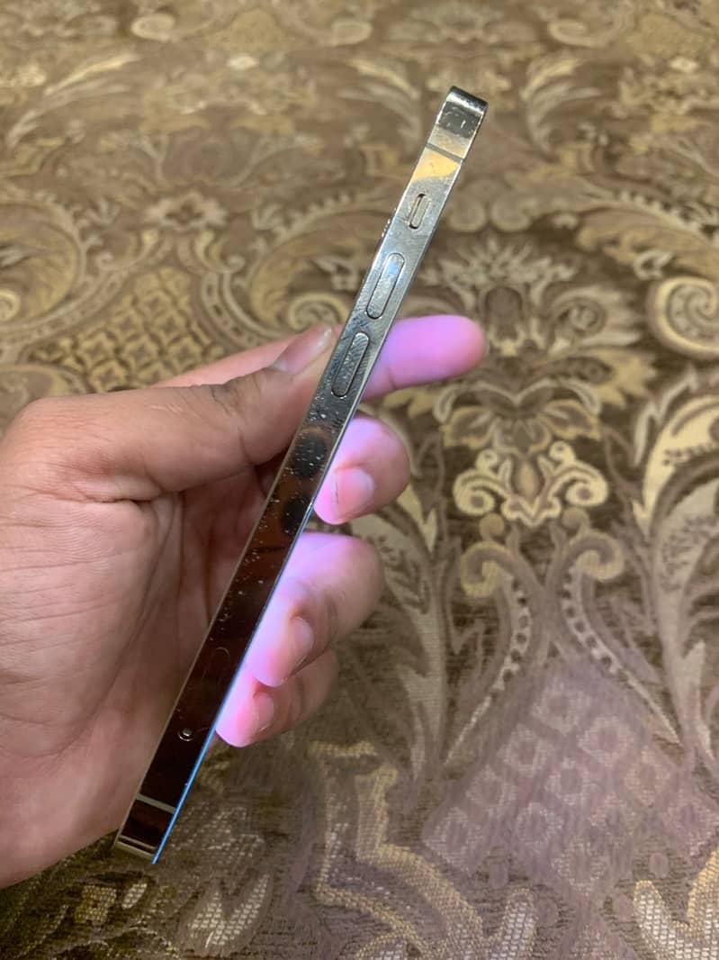 Apple iPhone 12 Pro 5