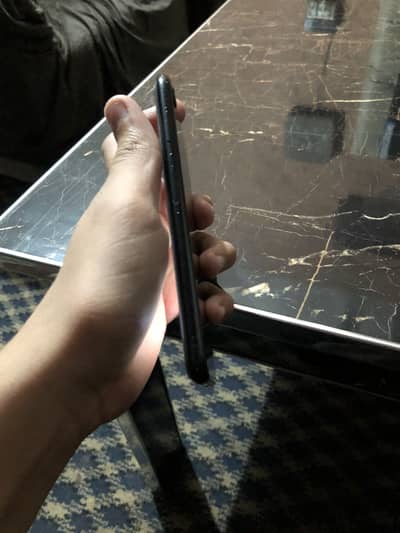 Apple iPhone SE