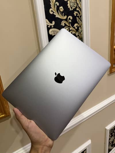 MacBook Pro 13 inch