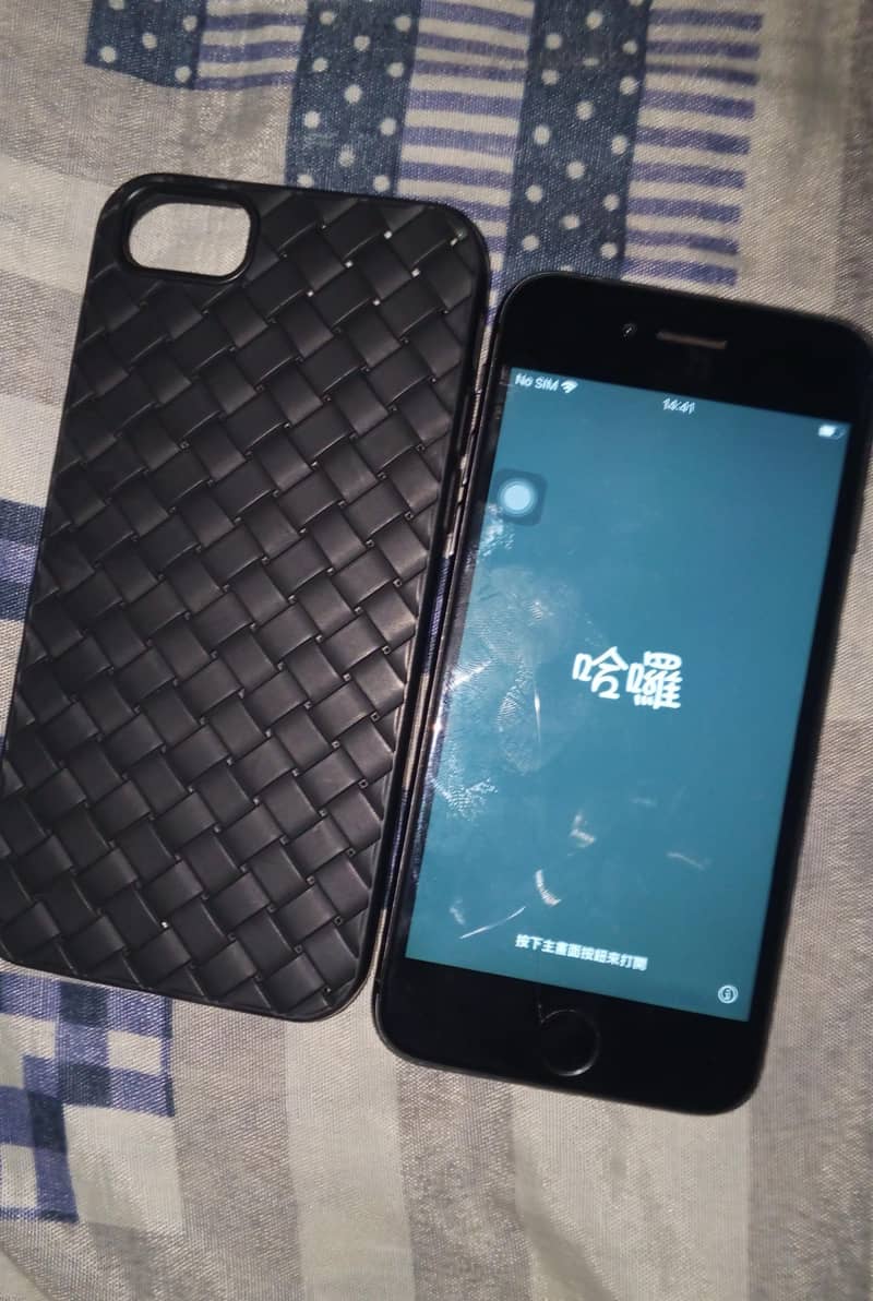 Apple iPhone 8 6