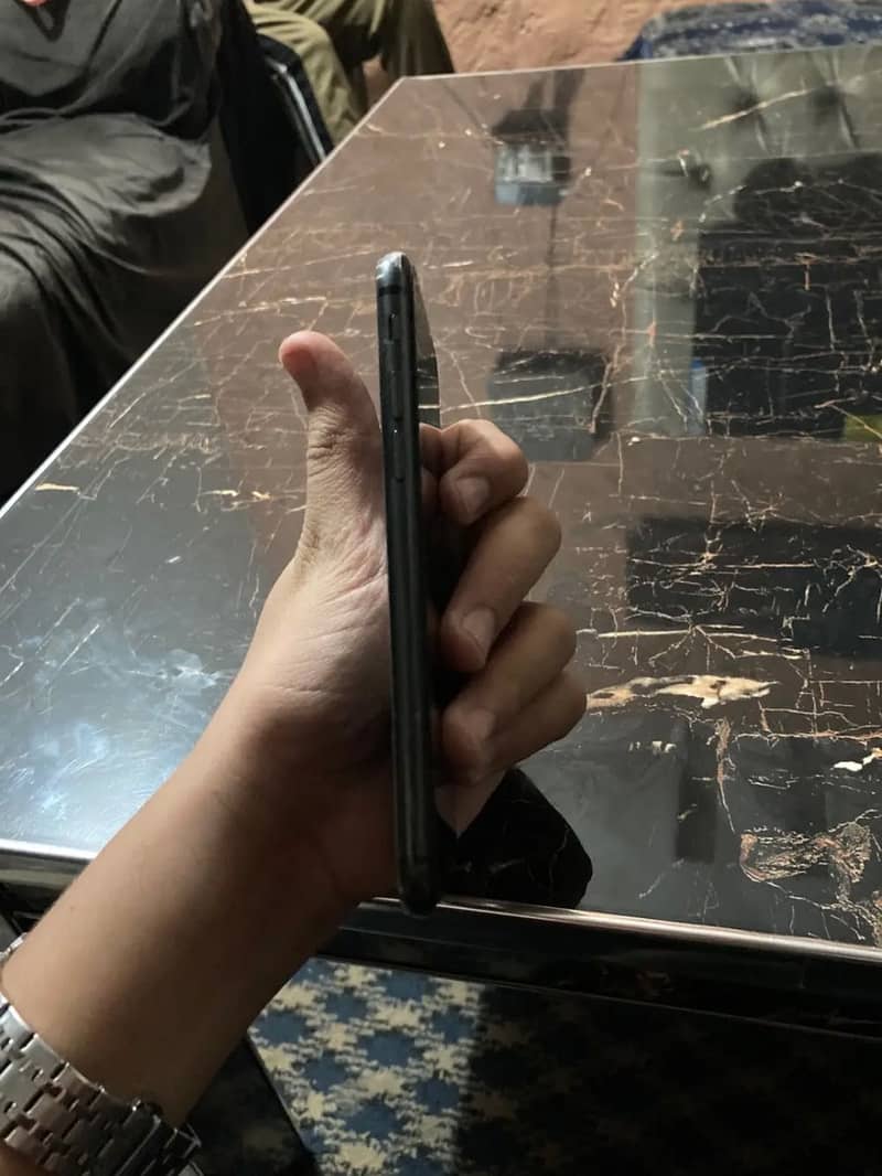 Apple Iphone 8 0