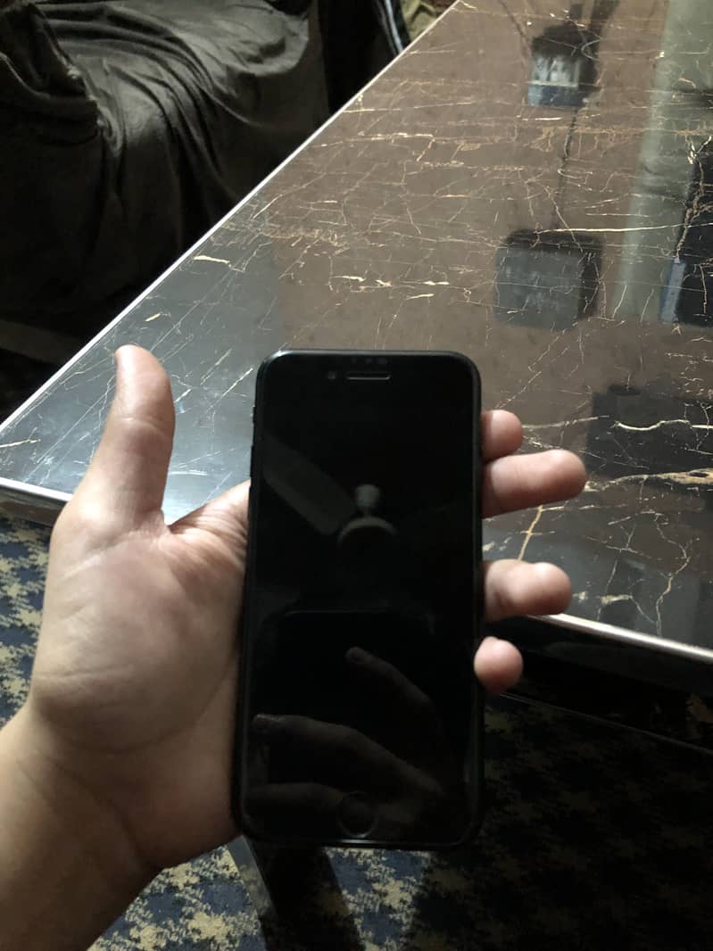 Apple Iphone 8 5